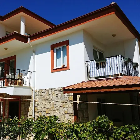 Unallar House